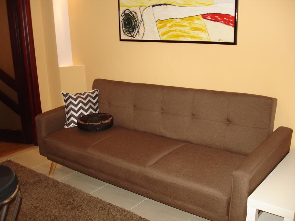Apartament Central Piatra Neamt Ngoại thất bức ảnh
