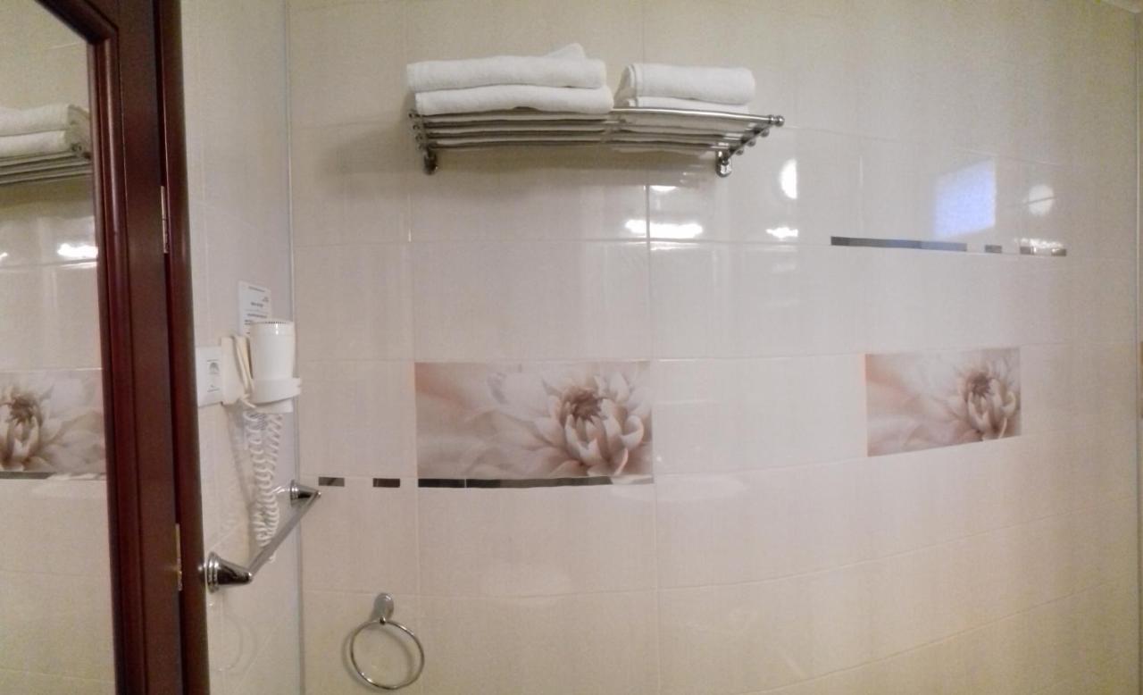 Apartament Central Piatra Neamt Ngoại thất bức ảnh